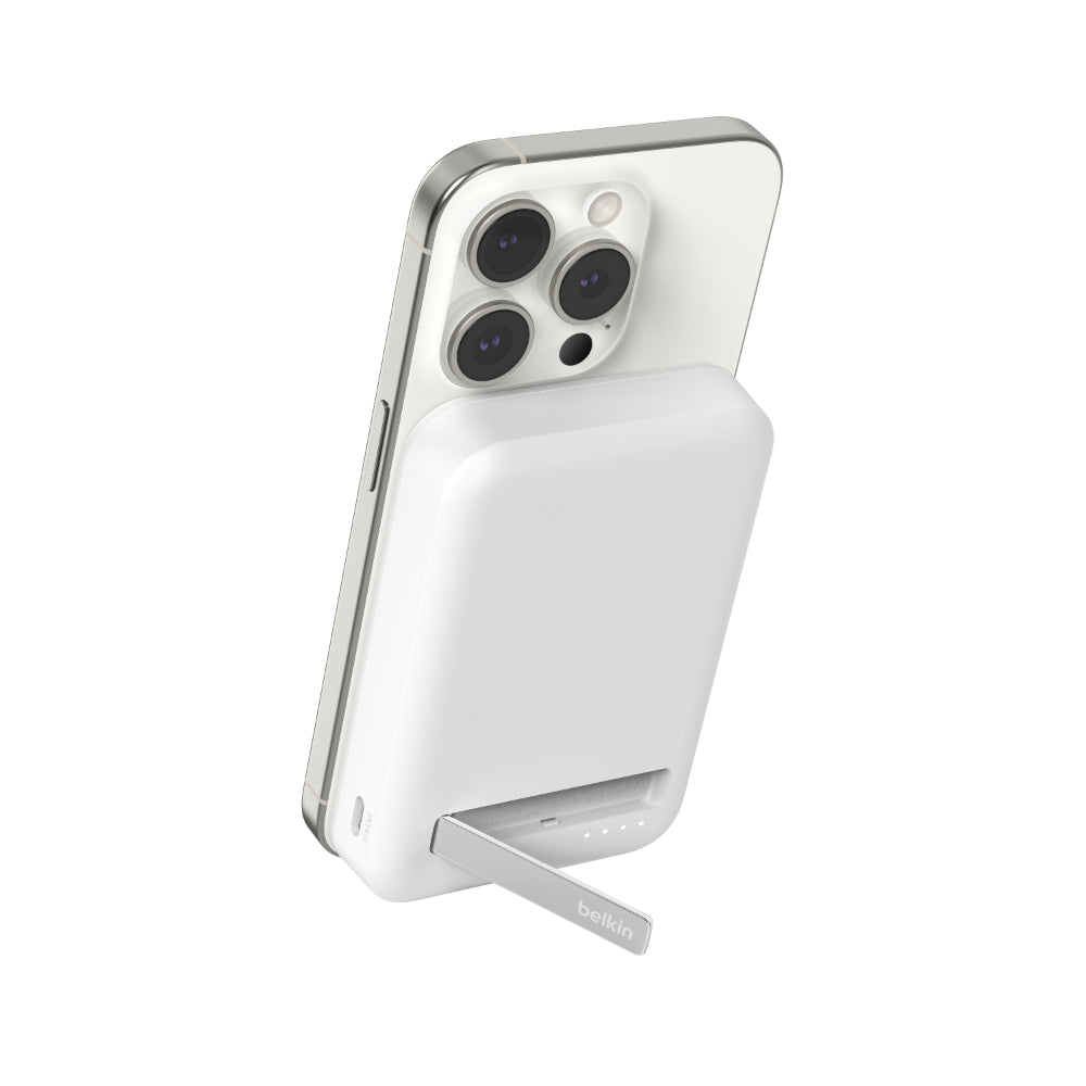 BELKIN Powerbank Qi2 Wireless 8K Kick Stand White