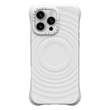 جراب CASETIFY Ripple لهاتف iPhone 16 Pro مع MagSafe باللون الأبيض
