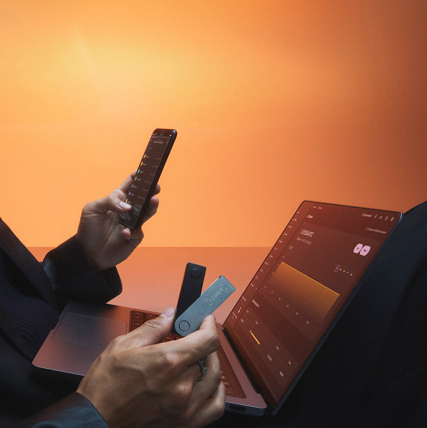 محفظة ليدجر نانو إكس للأجهزة الرقمية للعملات المشفرة
