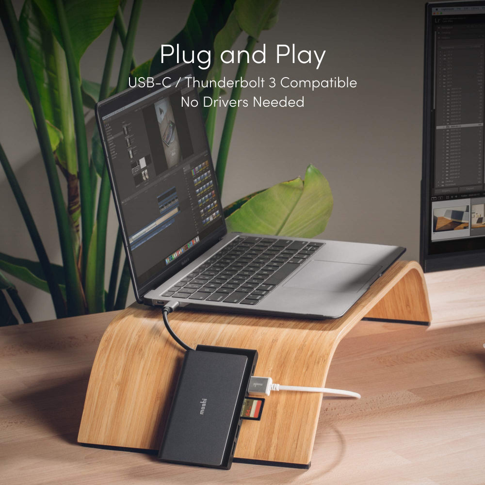 موزع USB-C صغير محمول 7 في 1 من موشي سيمبوس - رمادي