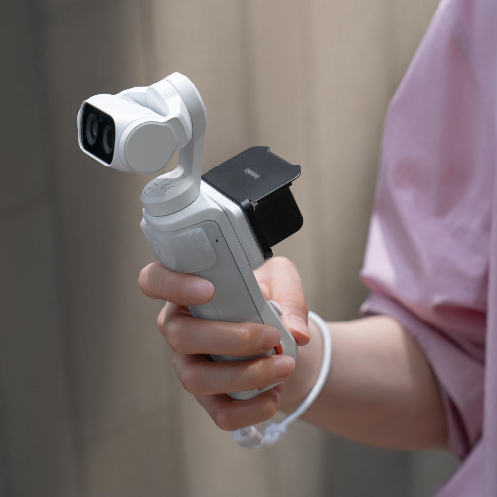 Insta360 Luna Series Flip Screen Hood