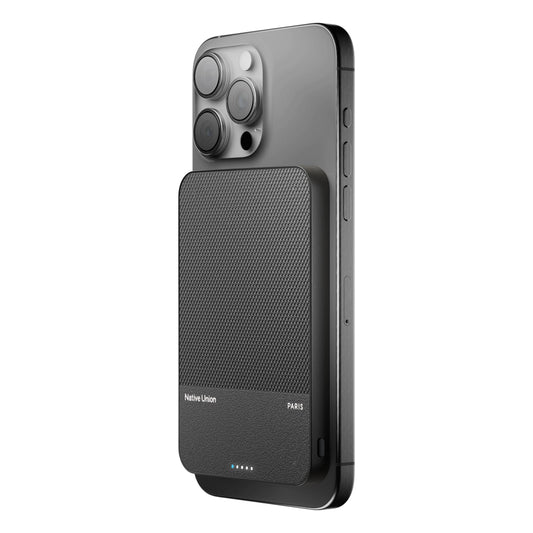 Native Union (RE) Classic Power Bank 5000mAh| Slimmest Magnetic Power Bank, Fast 15W Wireless Charging, Leather Finish, for Apple iPhone 15/14/13/12 Pro/Pro Max/Plus/Mini, MagSafe Compatible - Black