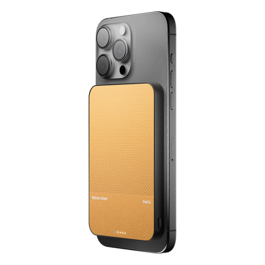 Native Union (RE) Classic Power Bank 5000mAh| Slimmest Magnetic Power Bank, Fast 15W Wireless Charging, Leather Finish, for Apple iPhone 15/14/13/12 Pro/Pro Max/Plus/Mini, MagSafe Compatible - Kraft