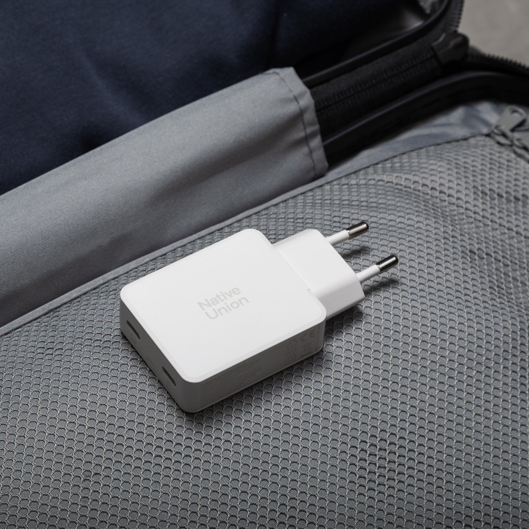 Native Union Pocket GaN Charger PD 65W USB-C Dual Port Fast Charger, Ultra-Slim Travel Wall Adapter for Laptop, Tablet & Phone, Power Delivery GaN Charging, Compact Pocket Design (EU Plug) - White