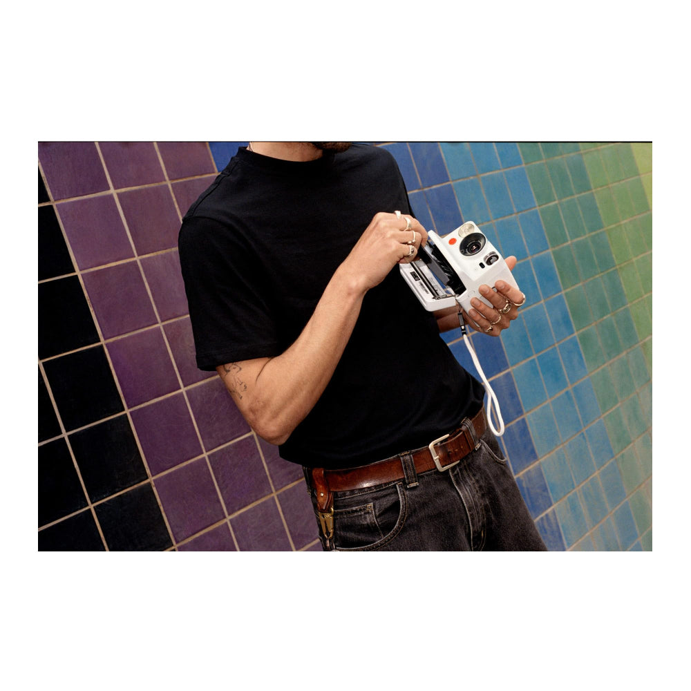 Polaroid Now Generation 3 Starter Set | Iconic Analog Instant Camera with Autofocus 2-Lens System, Double Exposure, Self-Timer, USB-C Charging | Includes Color i-Type Film - Black