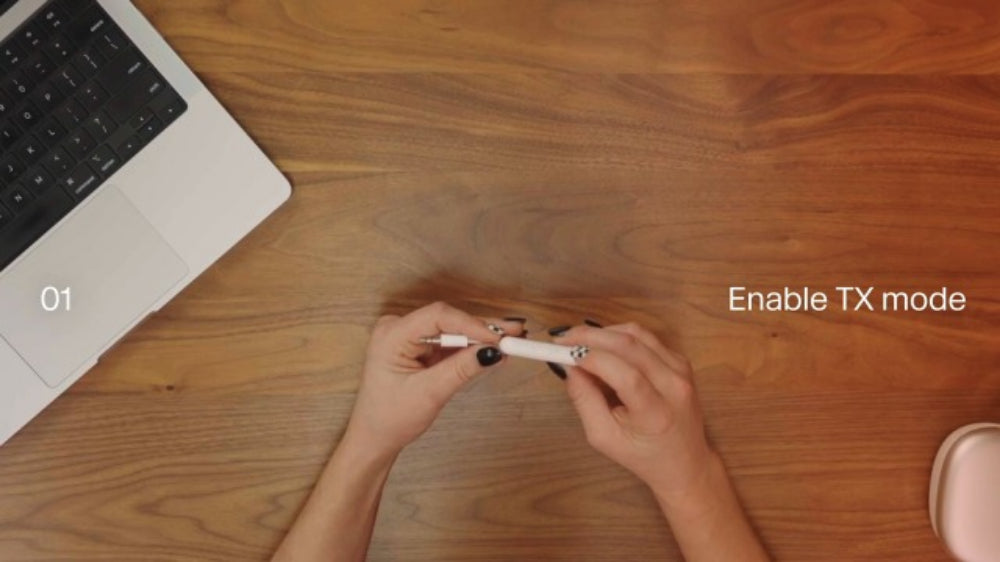 [OPEN BOX] TWELVE SOUTH AirFly Pro Bluetooth Dongle Transmitter V1 - White