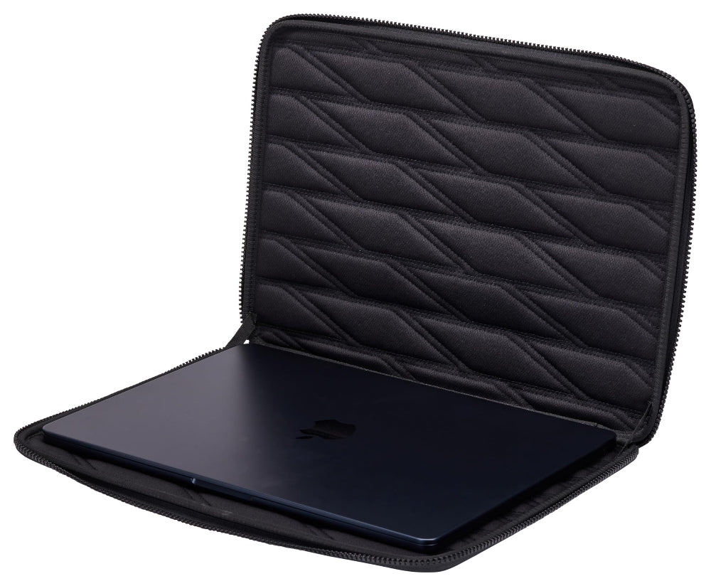 Thule Gauntlet Laptop Sleeve for MacBook Pro 16"/Air 15"| Protective Laptop Sleeve for 16/15-inch MacBook and Compatible Laptops, Rigid Protection, Clamshell Design, Black