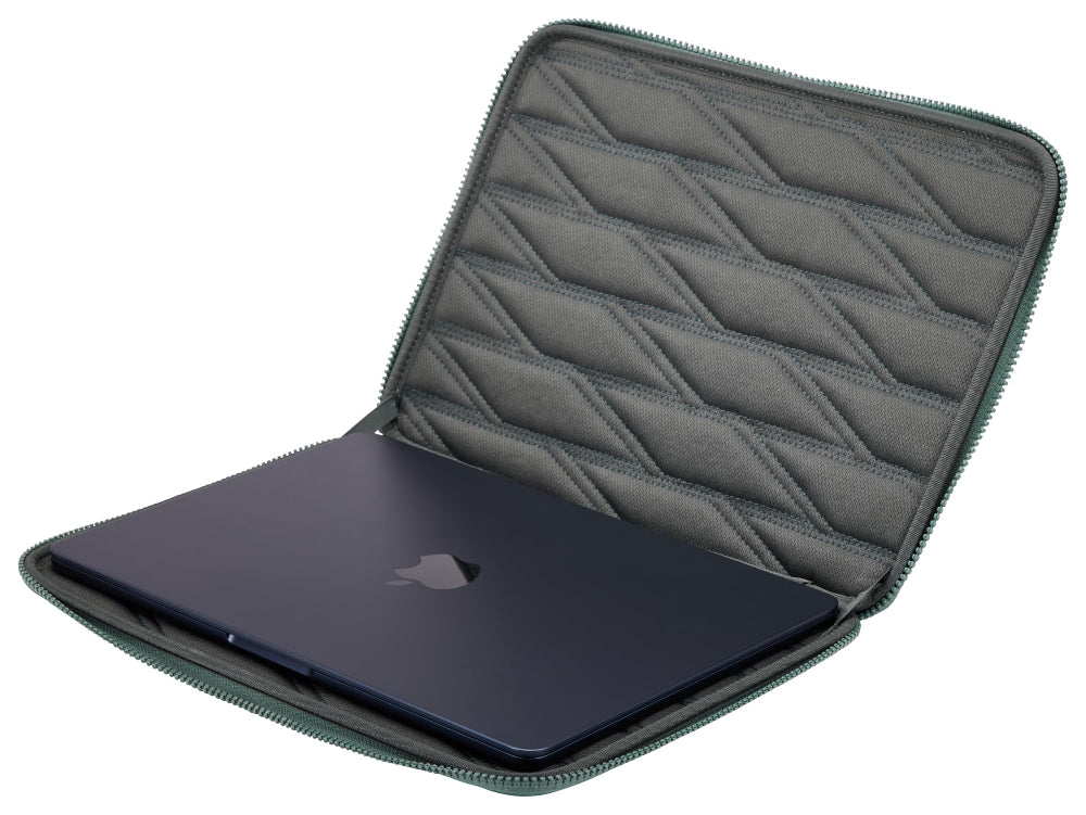 Thule Gauntlet Laptop Sleeve for MacBook 14"/Air 13"| Protective Laptop Sleeve for 14/13-inch MacBook and Compatible Laptops, Rigid Protection, Clamshell Design, Hazy Green