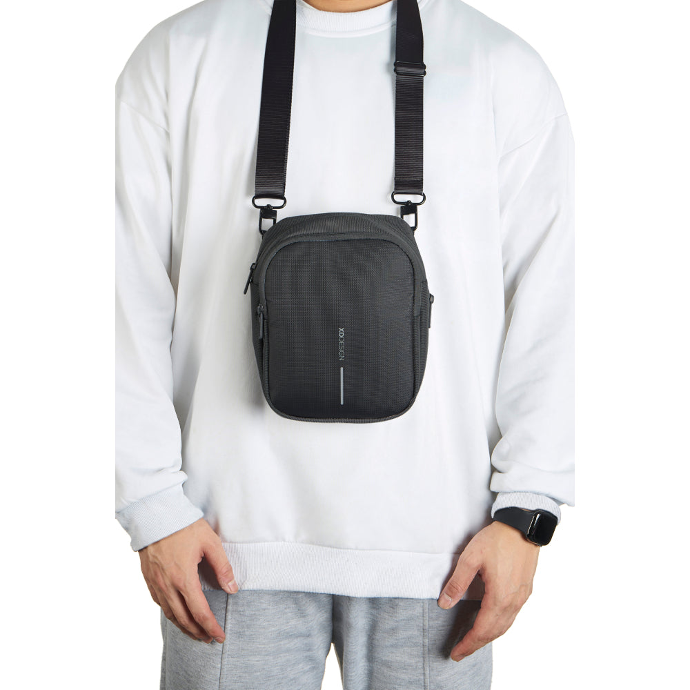 XD DESIGN Boxy Sling Black