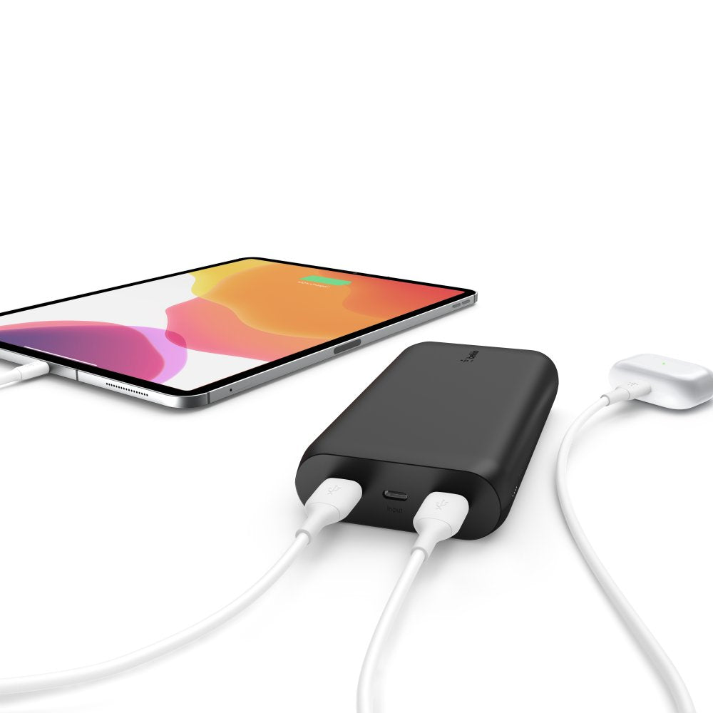 BELKIN BoostCharge USB-C Powerbank 20K - 15W Tablet and Smartphone Charger with Cable - Black