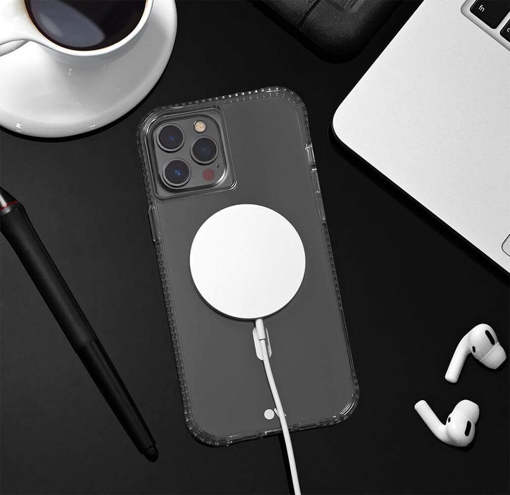 [OPEN BOX] CASE-MATE iPhone 13 - Tough Clear Plus w/ MagSafe and Antimicrobial - Clear